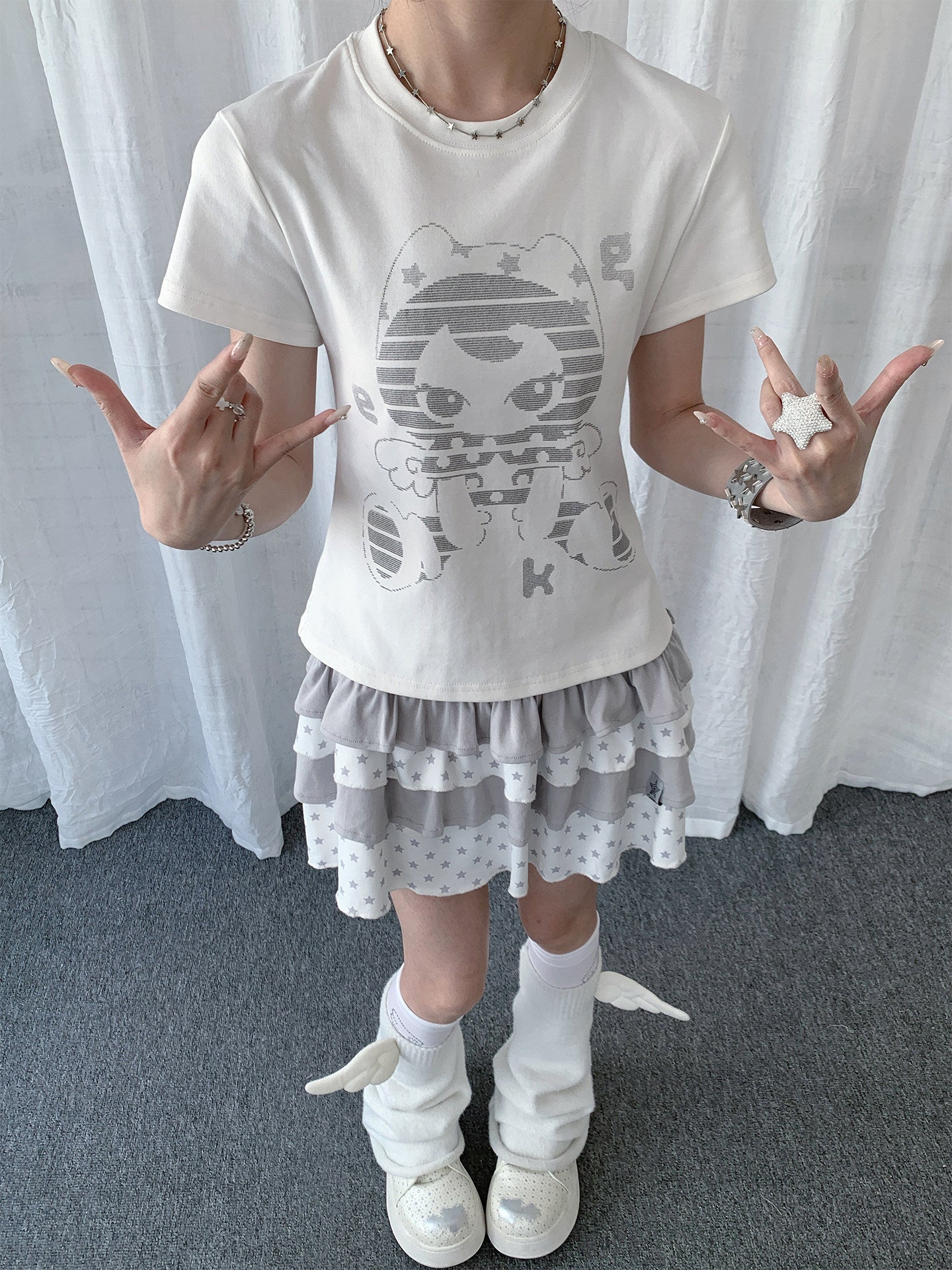 【rejio】ピクセルキャット グラフィック Tシャツ (ホワイト) - 追光的猫Solpaw | rejio